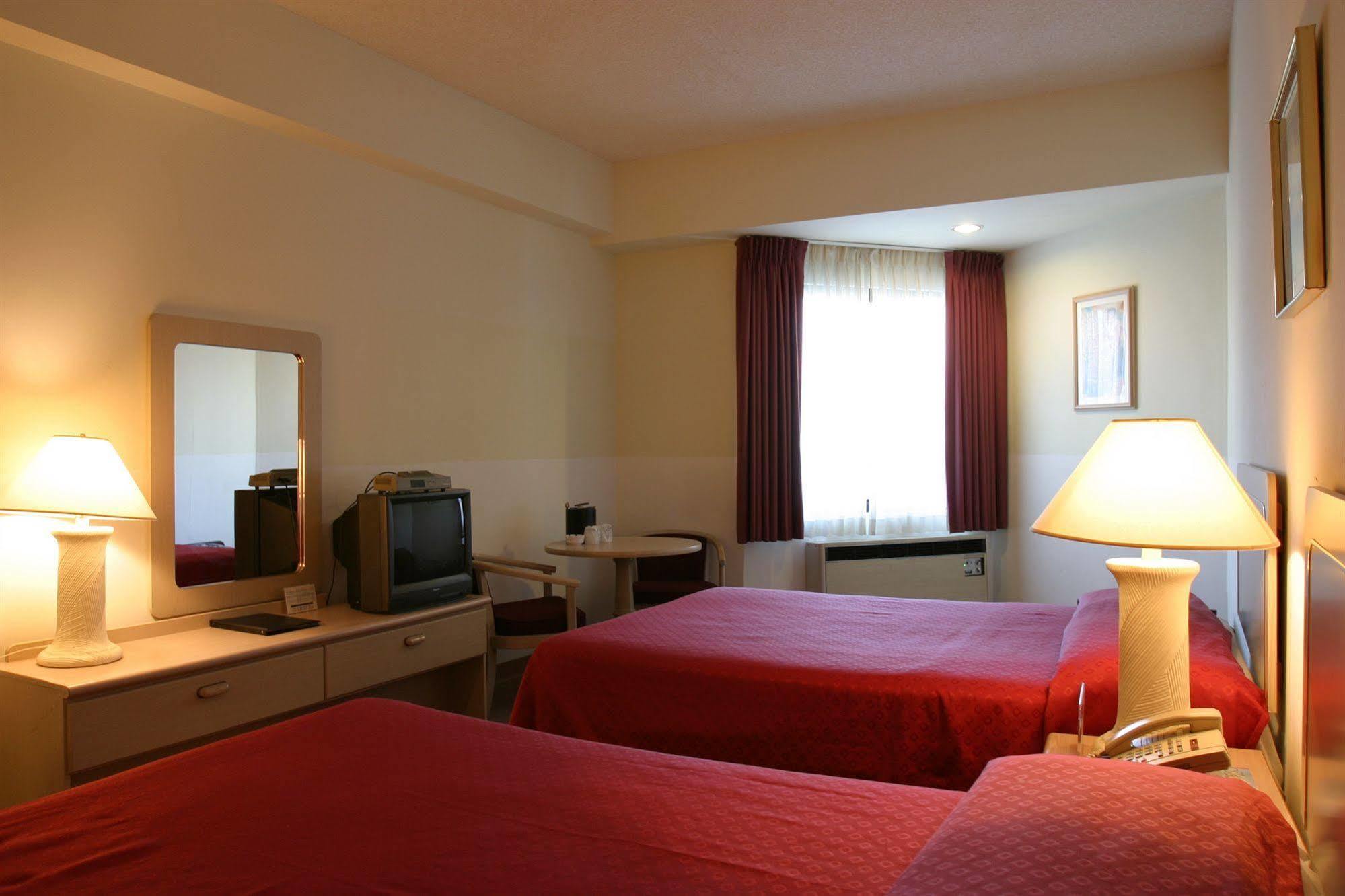 Grand Plaza Hotel Tumon Εξωτερικό φωτογραφία